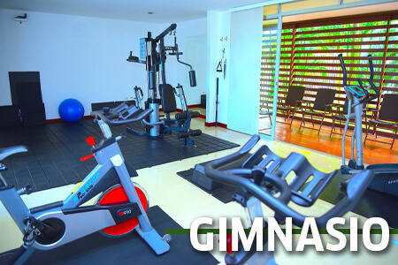 Hotel con gimnasio en el llano